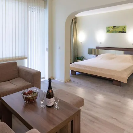 Family Gran Ivan Ξενοδοχείο