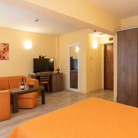 Family Gran Ivan Hotel Warna