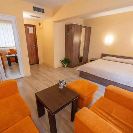 Family Gran Ivan Hotel Warna