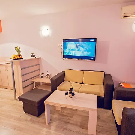 Family Gran Ivan 3* Warna