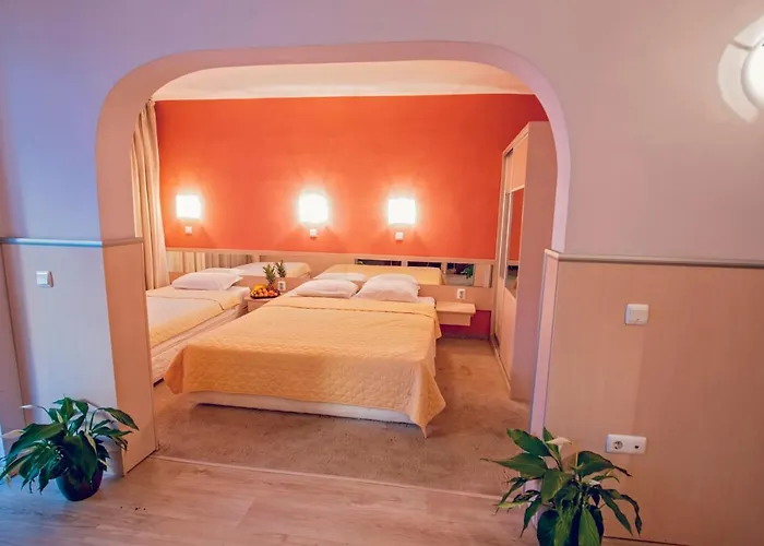 Family Gran Ivan Hotell 3*