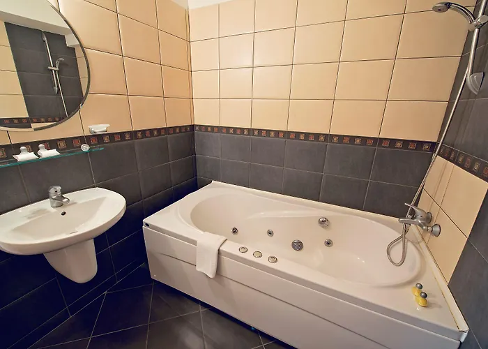 Family Gran Ivan فندق 3*