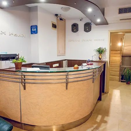 Family Gran Ivan Hotel