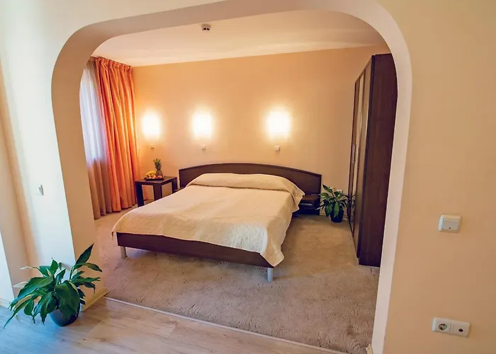 格兰伊万家庭酒店 瓦爾納