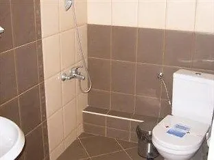 格兰伊万家庭酒店